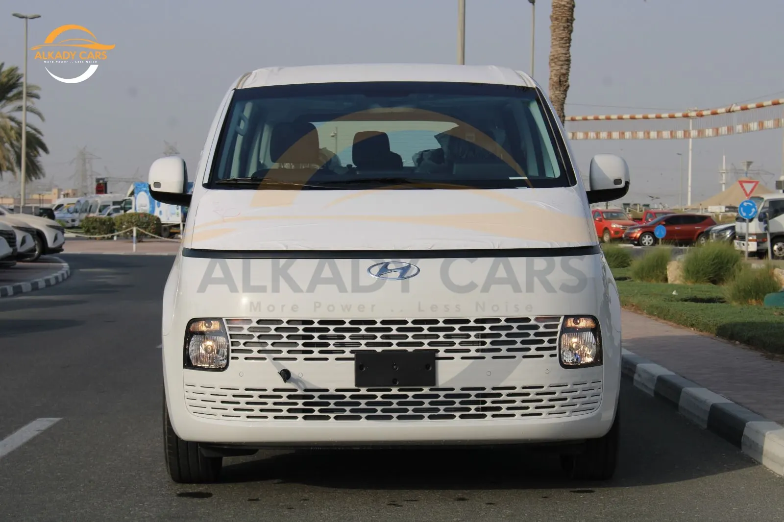 HYUNDAI STARIA 3.5L V6 11 SEATER COMFORT MODEL 2026 GCC SPECS