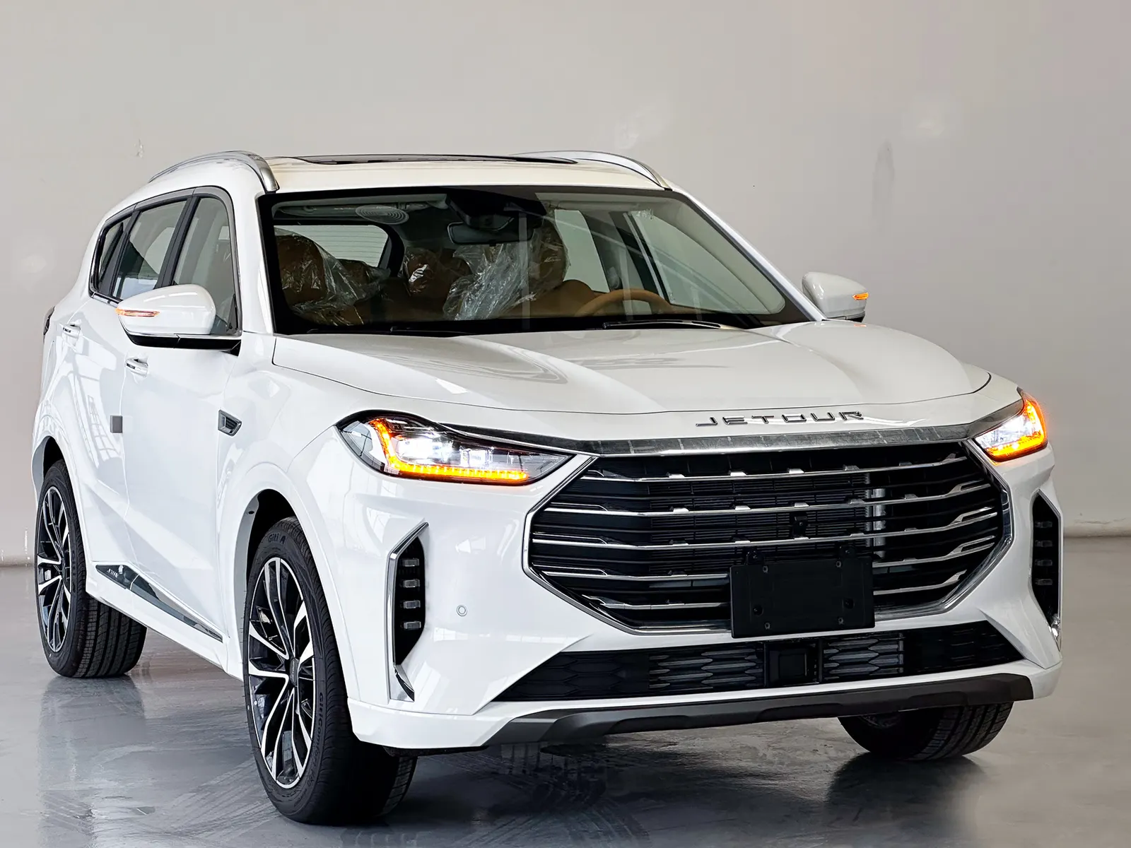 Jetour X70 Plus Luxury 2025