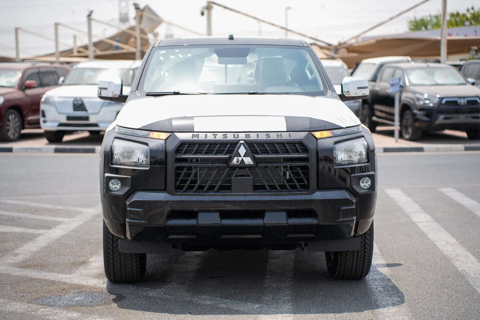 MITSUBISHI L200 2.4 2025 MODEL PETROL