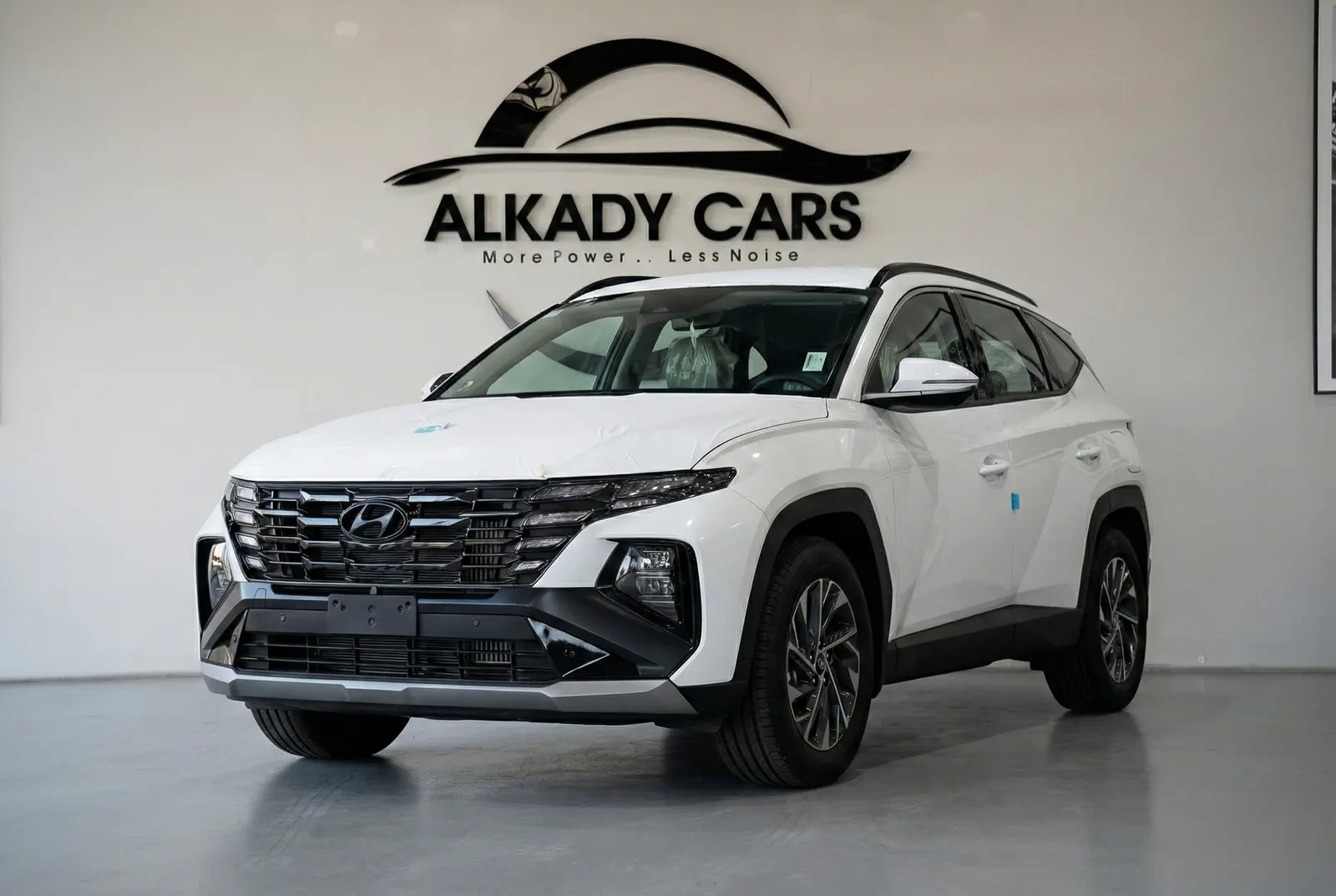 HYUNDAI TUCSON 2.0 MPI PLUS 2WD | 2025 | EXPORT READY