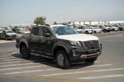 NISSAN NAVARA 2.5 DIESEL PRO4X 4X4 AT 2025