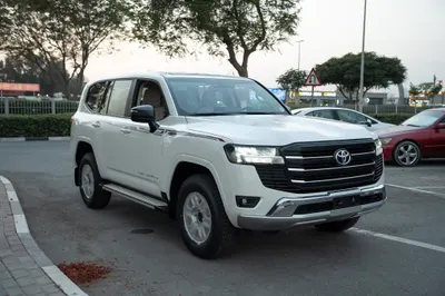 Toyota Land Cruiser 300 GXR 3.3L Twin Turbo Diesel 4WD