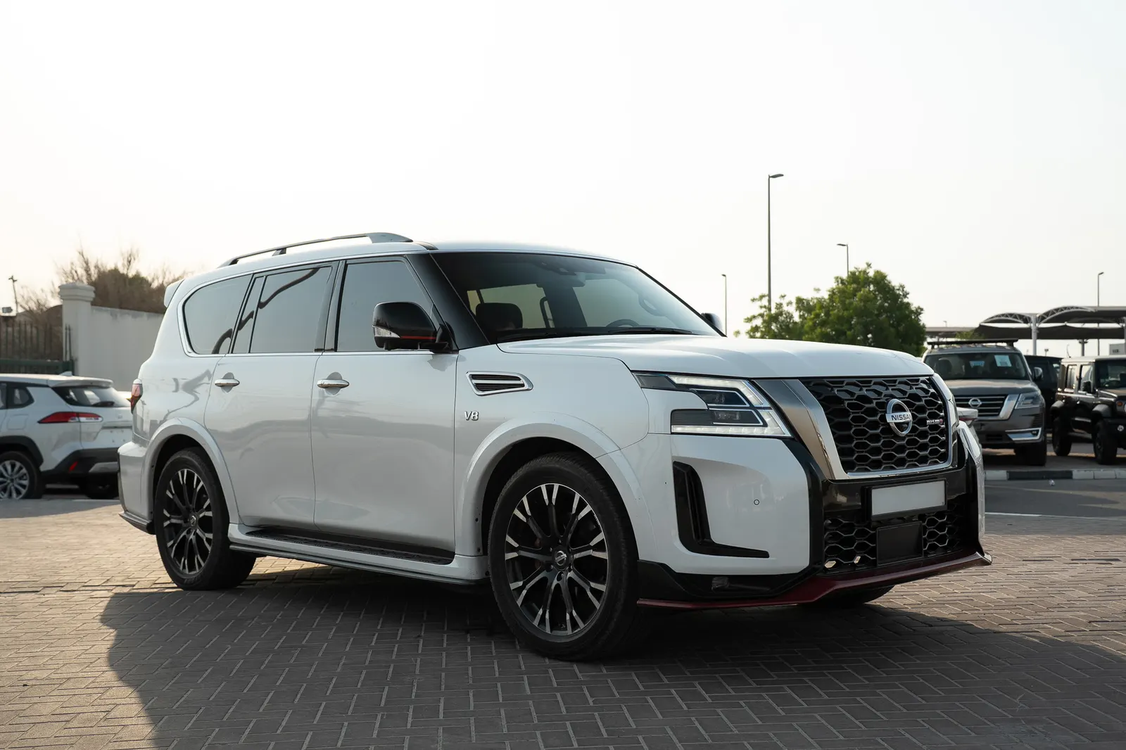 Nissan Patrol NISMO Full Option GCC Specs | 5.6L V8 4WD Performance SUV | 7 Seats