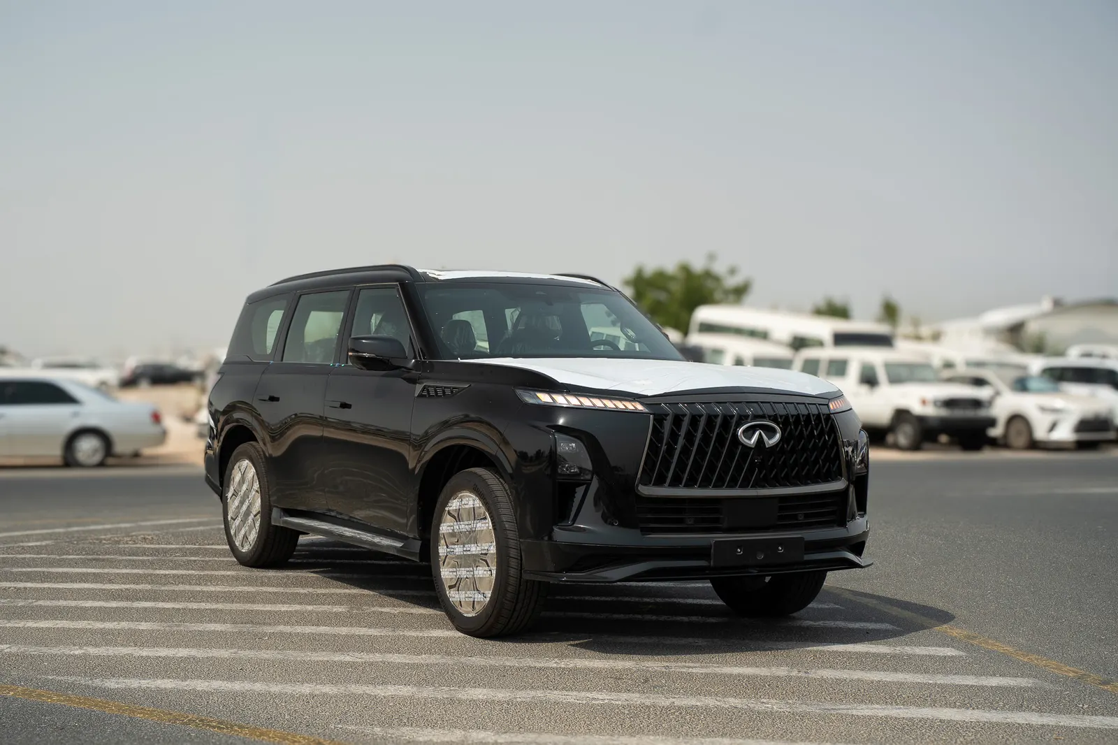 2026 INFINITI QX80S 4WD Twin Turbo V6 Luxury SUV GCC Specification