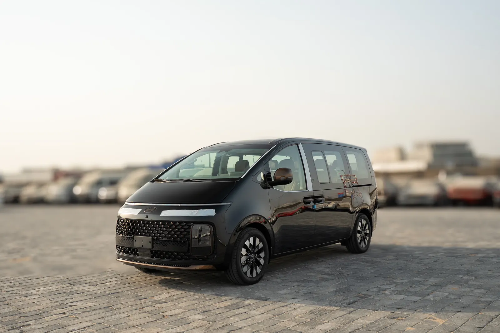 2026 Hyundai Staria 3.5L 9-Seater FWD – GCC Specification | New
