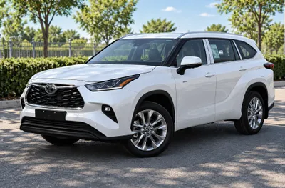 Toyota Highlander Limited 2.5L Hybrid AWD (7-Seater Mid-Size SUV)