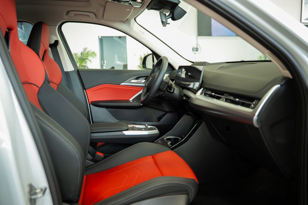 BMW iX1 xDrive30 M Sport