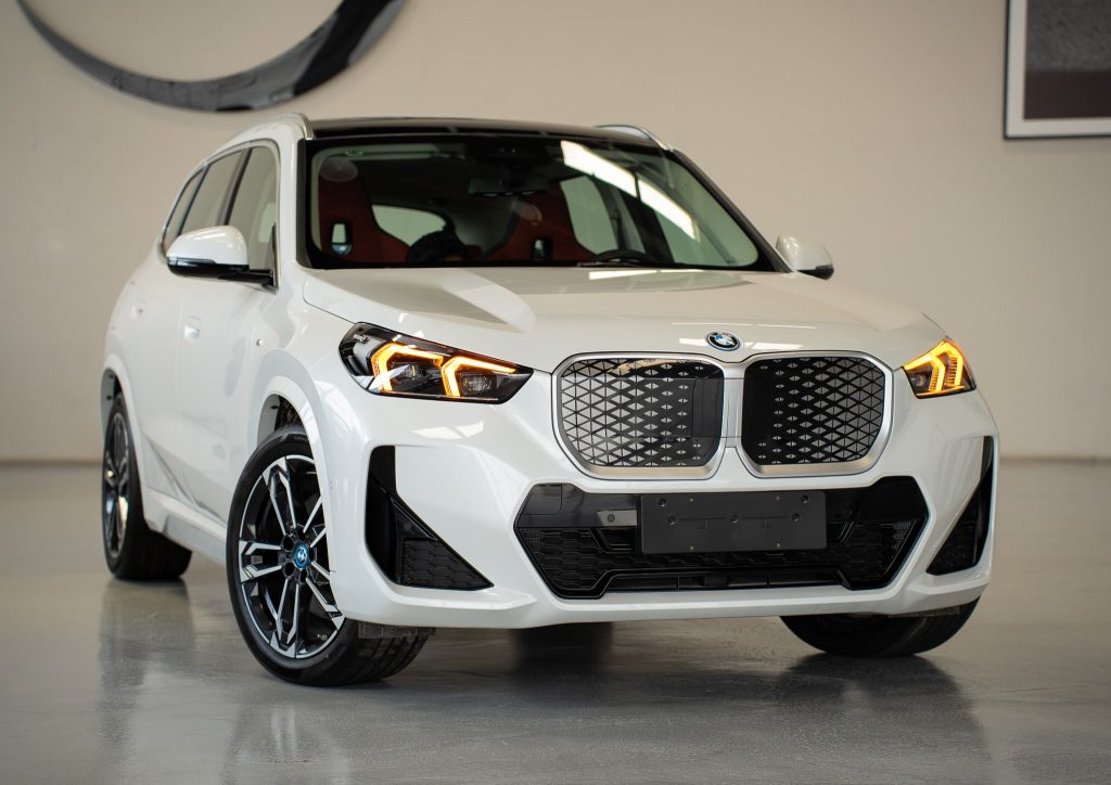 BMW iX1 xDrive30 M Sport