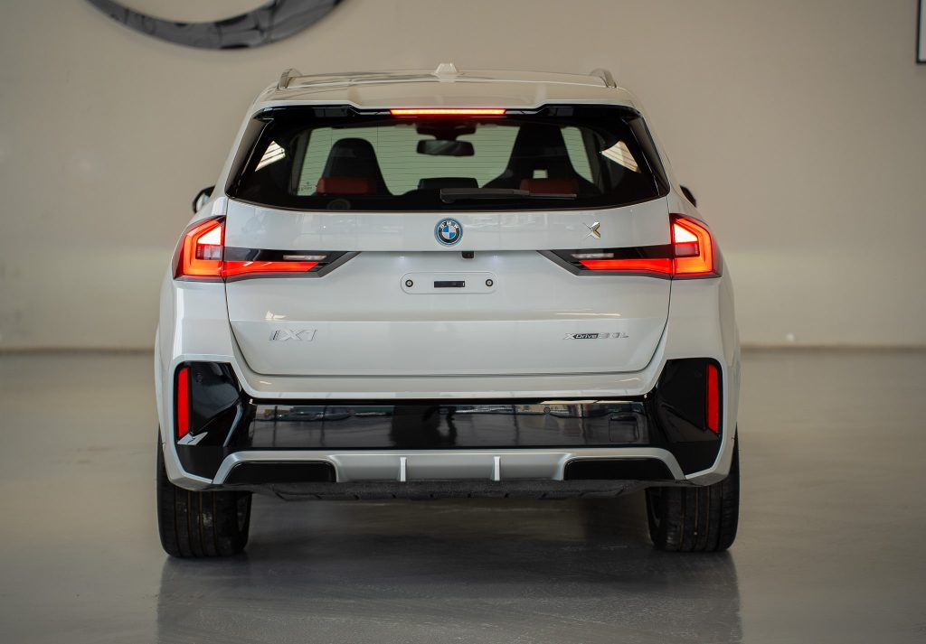 BMW iX1 xDrive30 M Sport