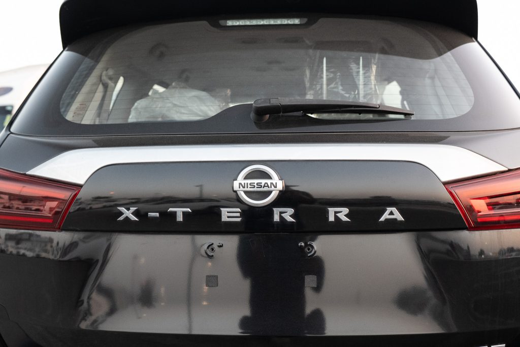 2023 NISSAN X-TERRA 2.5L Petrol 7-Seater SUV RWD Automatic GCC Specification