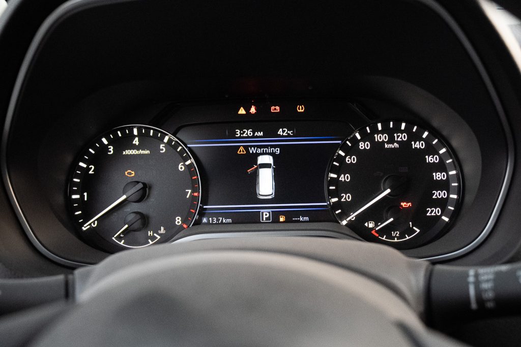 2023 NISSAN X-TERRA 2.5L Petrol 7-Seater SUV RWD Automatic GCC Specification